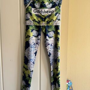 Goldsheep Blue and Green Floral Leggings & Sports Bra Set